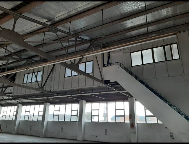 465M² WAREHOUSE TO LET IN NEW GERMANY